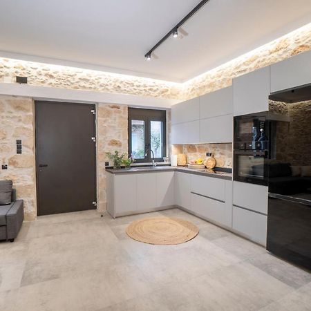 Flor28 Stone House Daire Kandiye Dış mekan fotoğraf