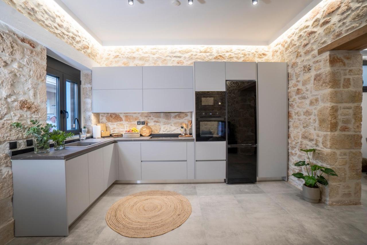 Flor28 Stone House Daire Kandiye Dış mekan fotoğraf